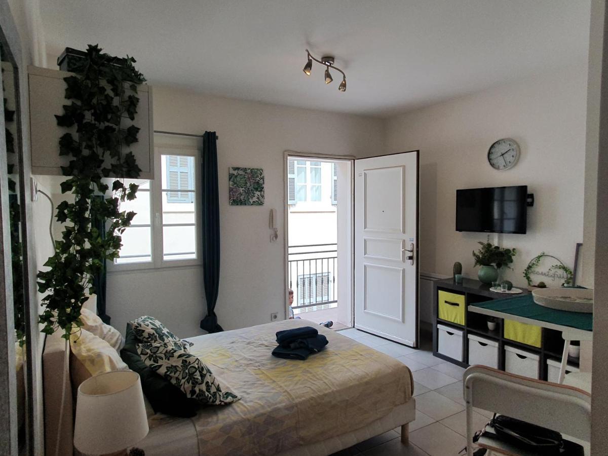 Studio Charles De Gaulle - Vieux Port مارسيليا المظهر الخارجي الصورة